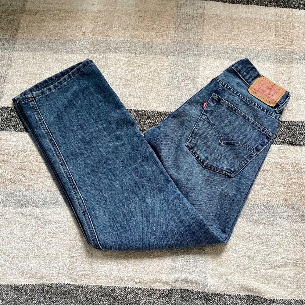 Vintage Levi’s 550 Medium Wash Straight Leg Jeans